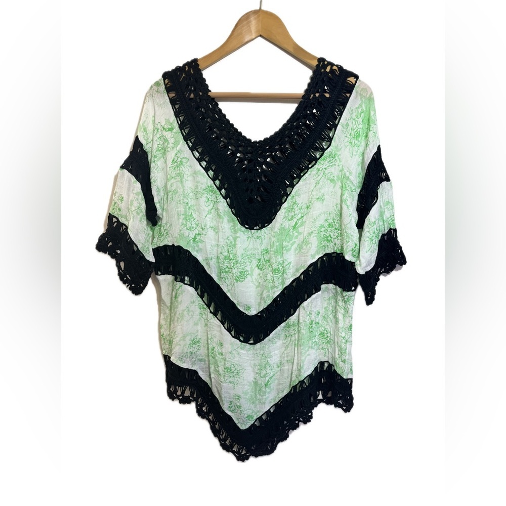 Crochet Tunic Beach Cover-up floral Design & Black Made in Mexico M Unbranded - Picture 1 of 6